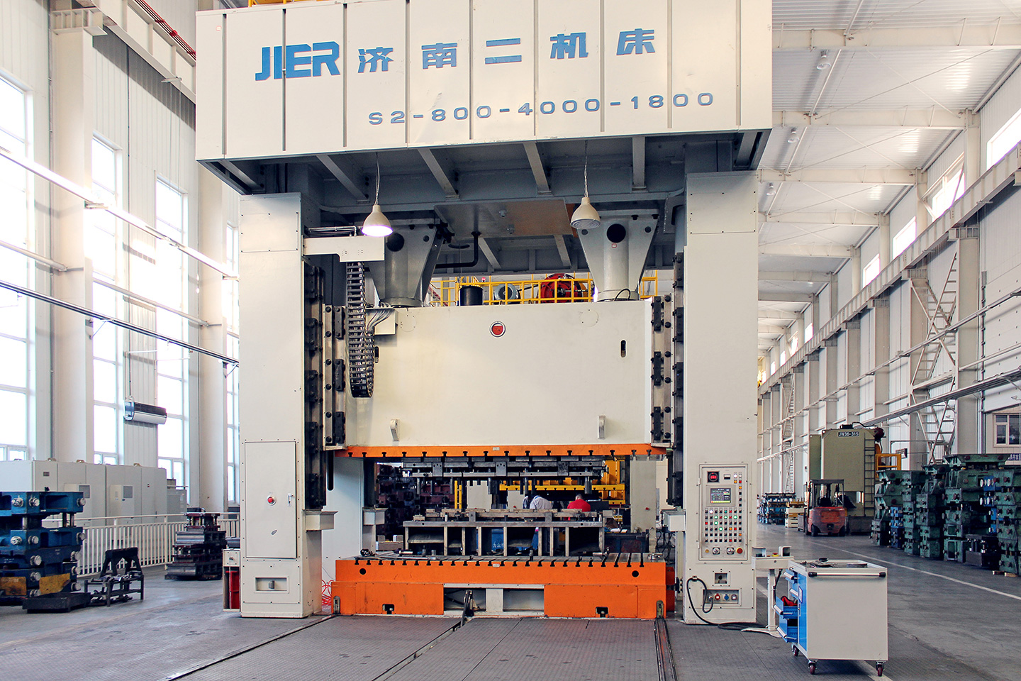 濟南二機床成為世界三大沖壓裝備制造商之一